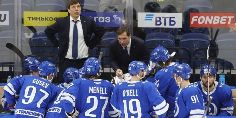 Динамо М - Трактор