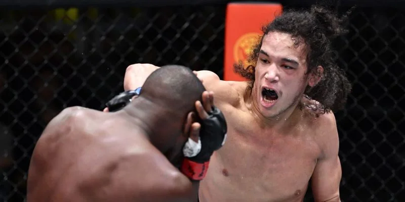 Брайан Баттл - Анге Луса Брайан Баттл - Анге Луса