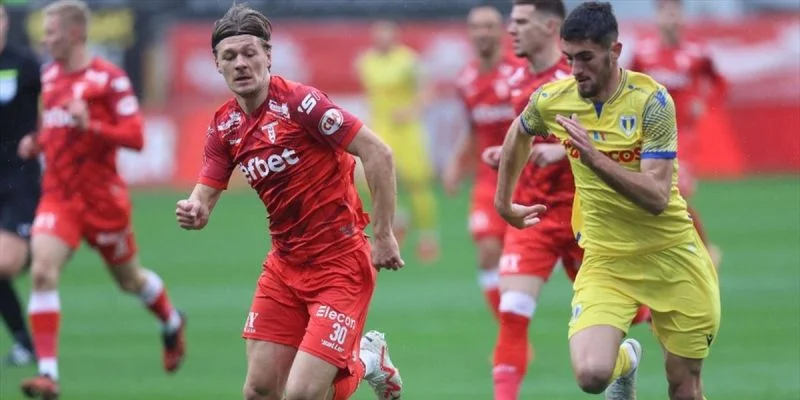 Арад - Волунтари