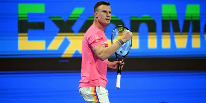 Макс Пёрселл - Мартон Фучович