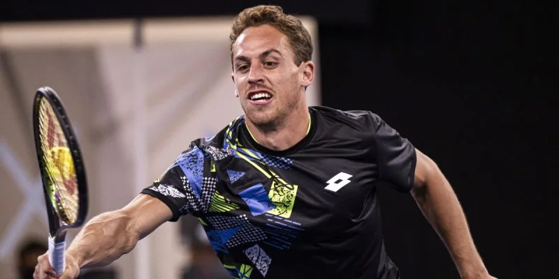 Александар Вукич - Роберто Карбальес-Баэна