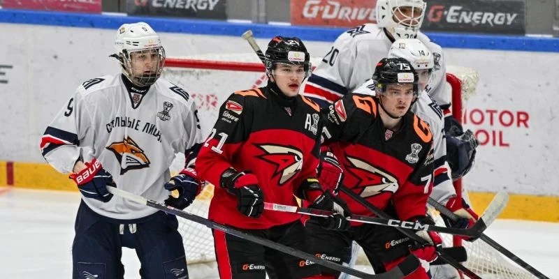 Омские Ястребы - Белые Медведи