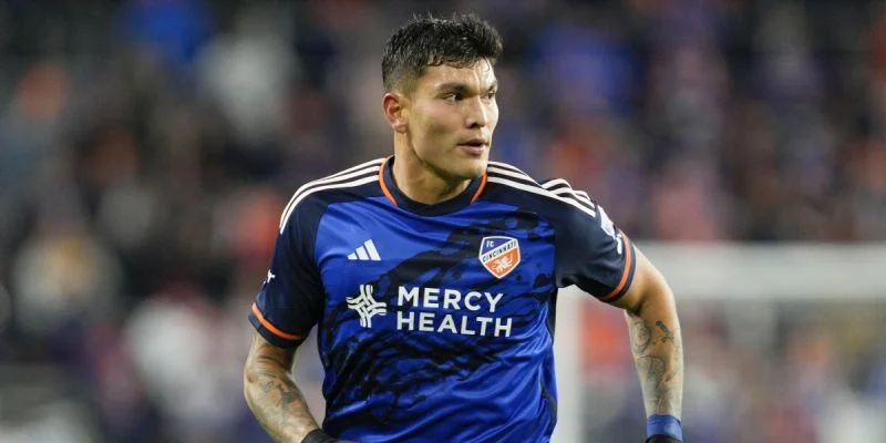 Цинциннати - Нью-Йорк Сити Цинциннати - Нью-Йорк Сити