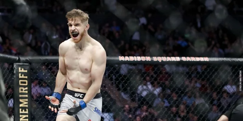 Эдмен Шахбазян - Эй Джей Добсон