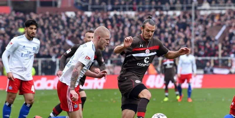 Санкт-Паули II - Феникс Любек