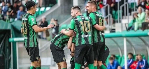 Сталь Сталова - Сандецья