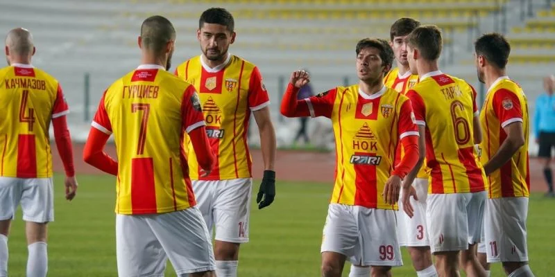 Алания Владикавказ - Черноморец