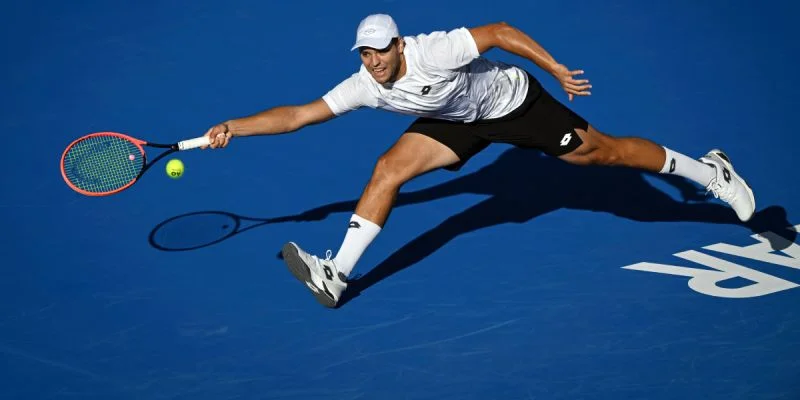 Павел Котов - Эллиот Беншетри