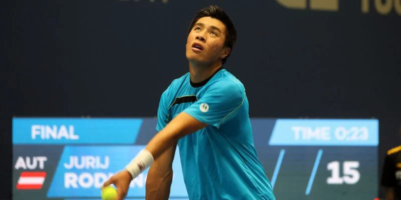 Дуже Айдукович - Брендон Накашима