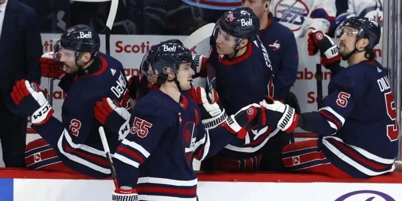 Виннипег Джетс - Лос-Анджелес Виннипег Джетс - Лос-Анджелес