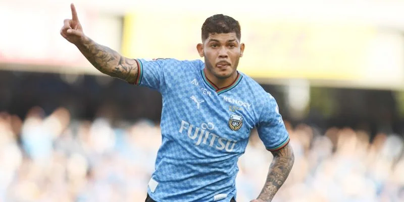 Йокогама Маринос - Кавасаки