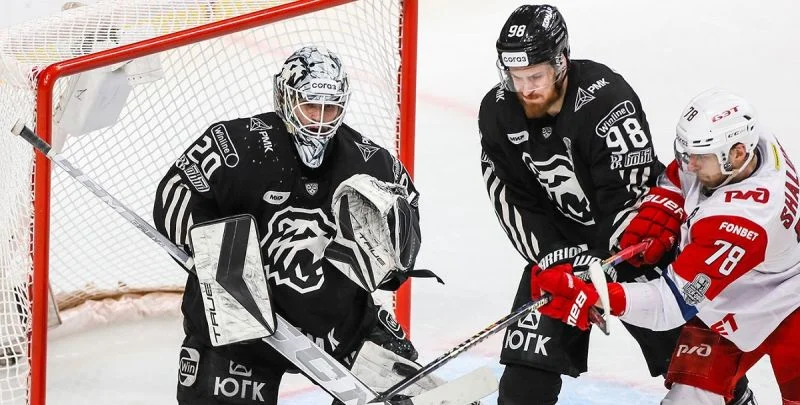 Трактор - Локомотив