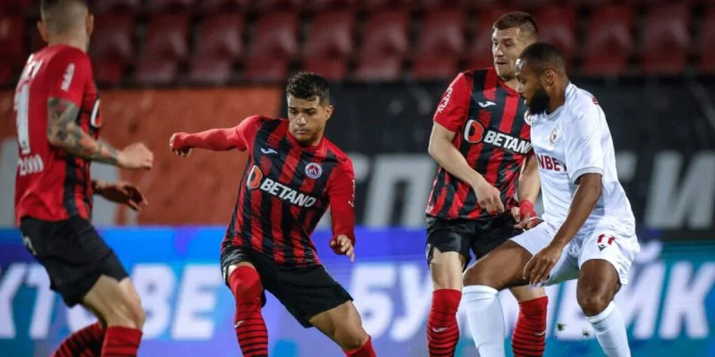 Локомотив Сф - Берое