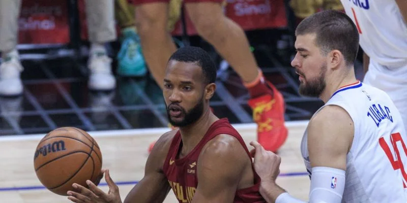 Кливленд - Мемфис