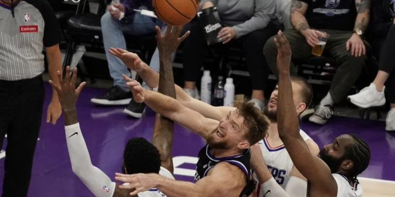 Сакраменто - Нью-Орлеан