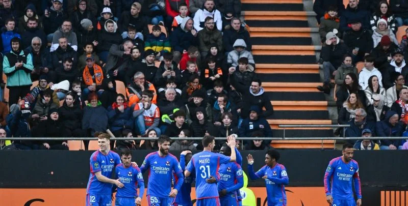 Лион - Брест