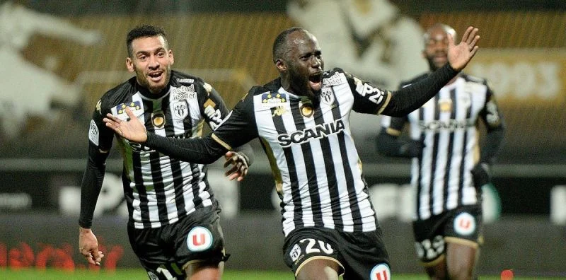 Гренобль - Анже Гренобль - Анже