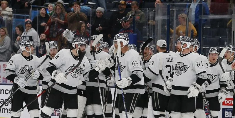 Лос-Анджелес - Миннесота Лос-Анджелес - Миннесота