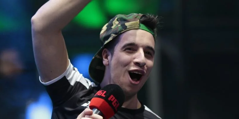 JustBetter - mouz NXT JustBetter - mouz NXT