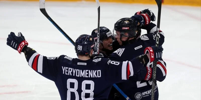 Металлург Мг - Локомотив