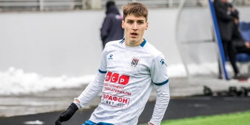 Ленинградец - Сокол Саратов