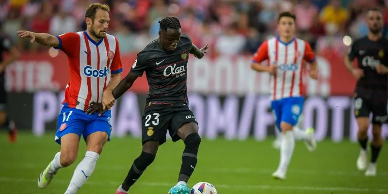 Жирона - Кадис