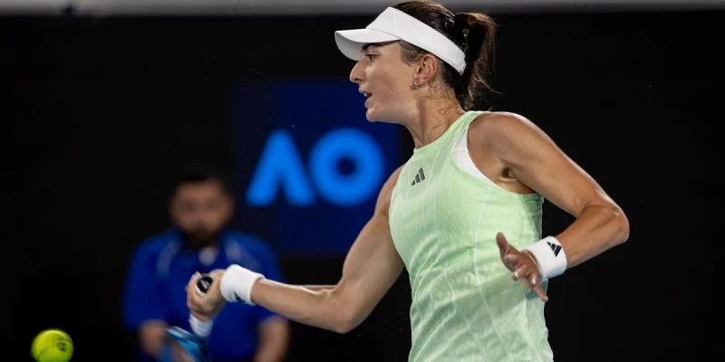 Робин Монтгомери - Элина Аванесян