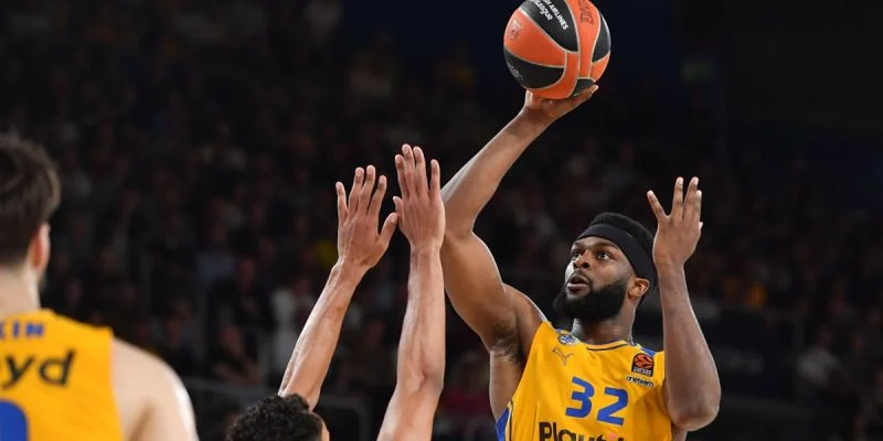 Панатинаикос - Маккаби Т-А