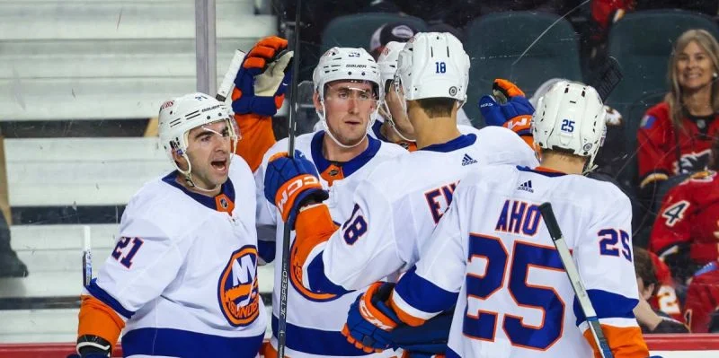 Айлендерс - Каролина Айлендерс - Каролина