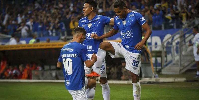 Крузейро - Витория Крузейро - Витория