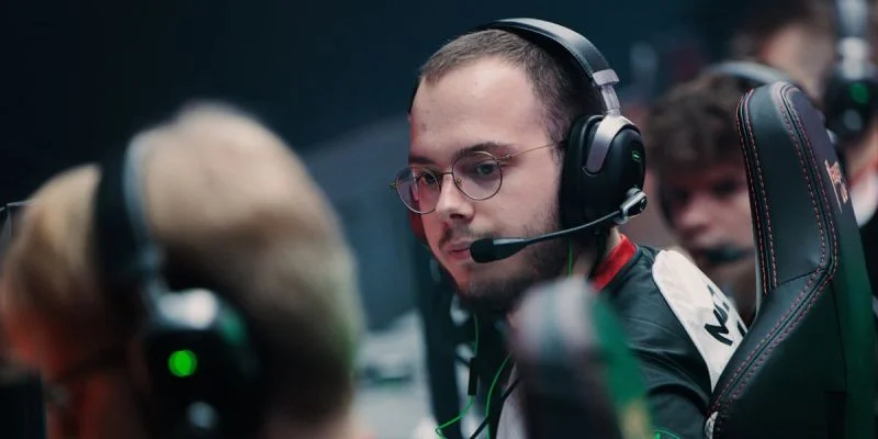 MOUZ - Bad News Kangaroos MOUZ - Bad News Kangaroos