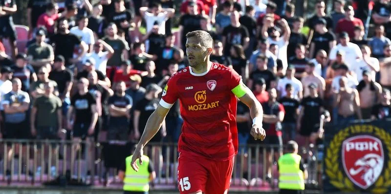 Раднички - Младость