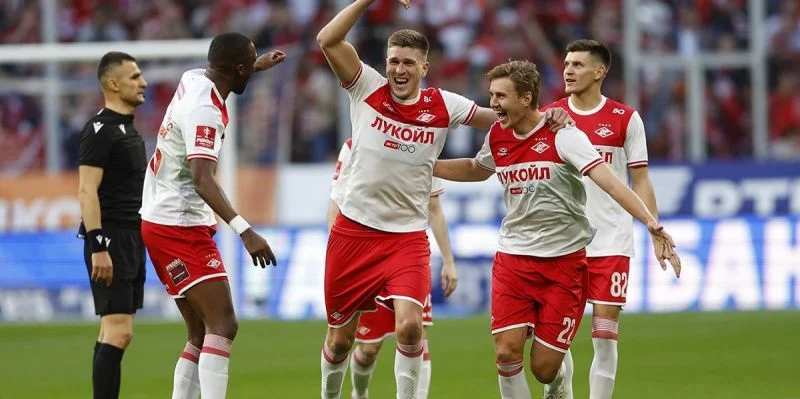 Пари НН - Спартак