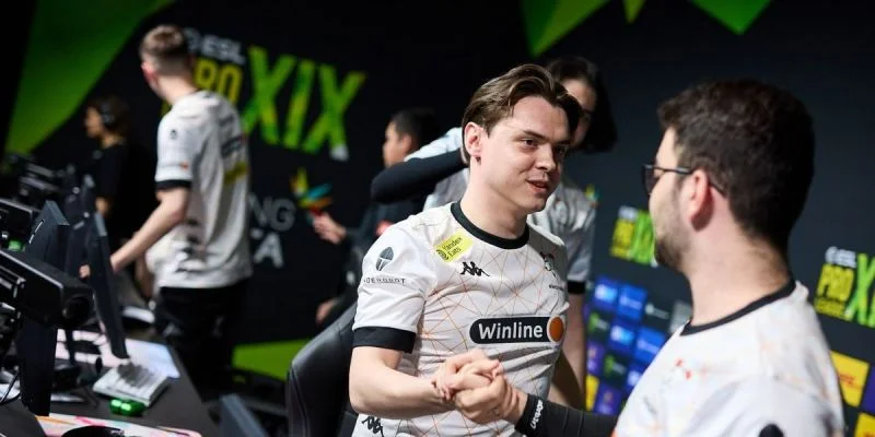 Team GamerLegion - Virtus.pro Team GamerLegion - Virtus.pro