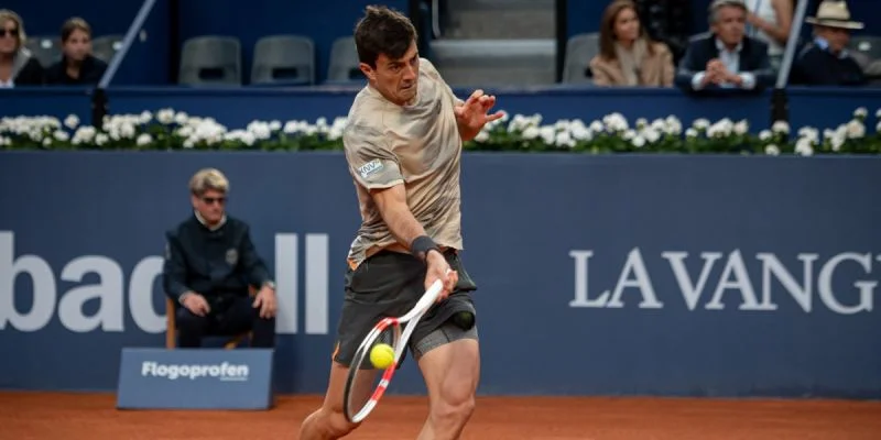 Йосихито Нисиока - Себастьян Офнер Йосихито Нисиока - Себастьян Офнер