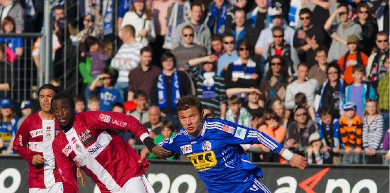 Стад Ньон - Беллинцона