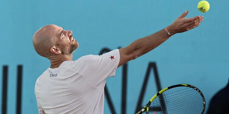 Чжичжэнь Чжан - Адриан Маннарино Чжичжэнь Чжан - Адриан Маннарино