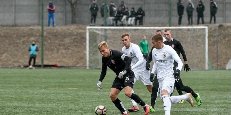 Заря - Верес Заря - Верес