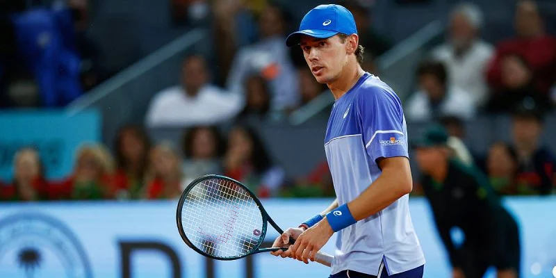 Феликс Оже-Альяссим - Алекс Де Минаур