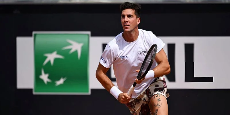 Танаси Коккинакис - Ринки Хиджиката Танаси Коккинакис - Ринки Хиджиката