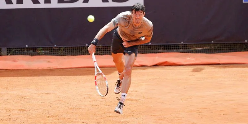 Себастьян Офнер - Иван Гахов Себастьян Офнер - Иван Гахов