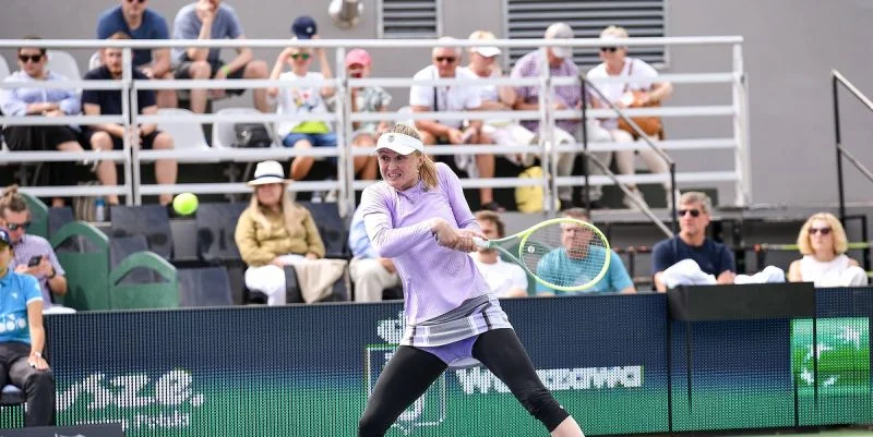 Александра Соснович - Зейнеп Сонмез