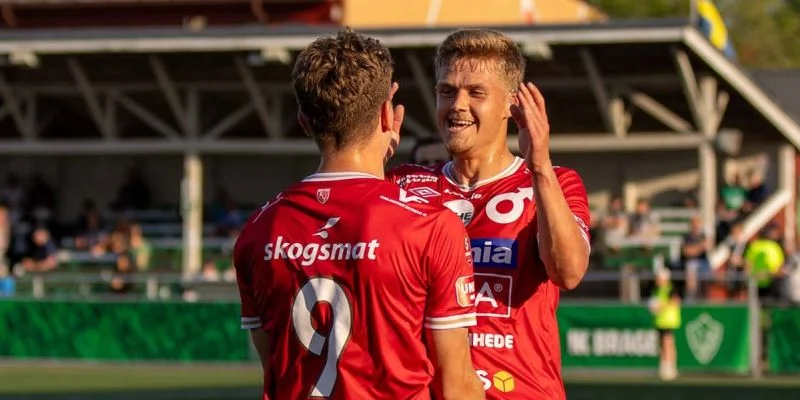 Дегерфорс - Варберг Дегерфорс - Варберг