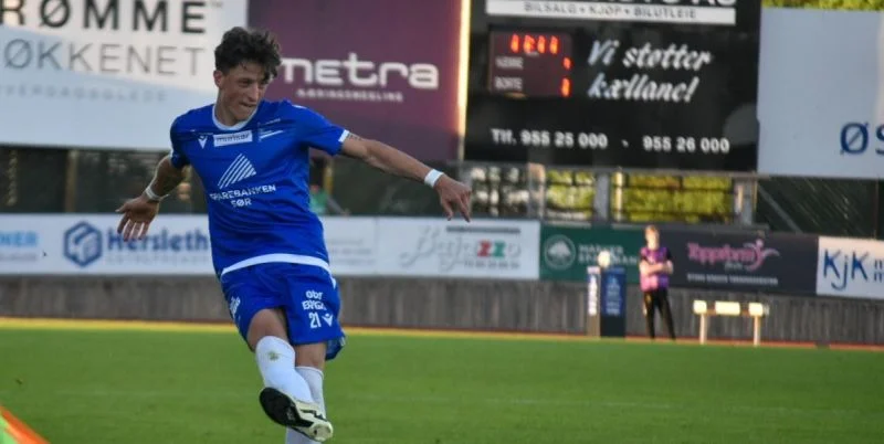 Старт - Согндал Старт - Согндал