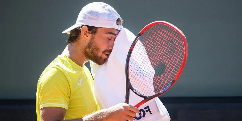 Нуну Боржеш - Томаш Махач Нуну Боржеш - Томаш Махач