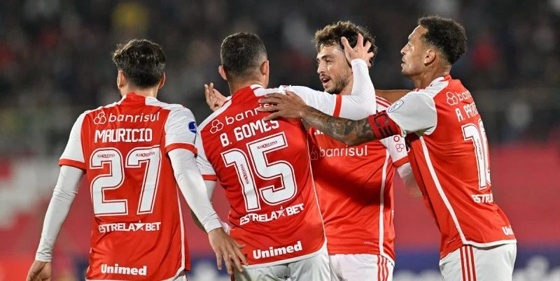 Интернасьонал - Дельфин Интернасьонал - Дельфин