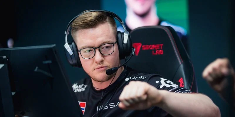 FaZe Clan - Team Vitality FaZe Clan - Team Vitality