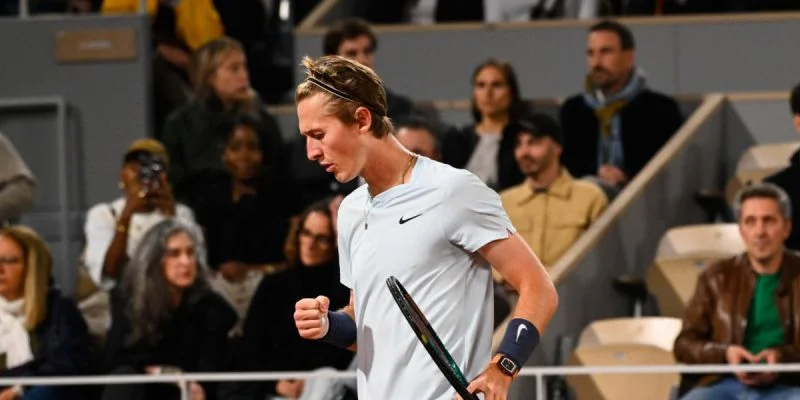 Таллон Грикспур - Себастьян Корда