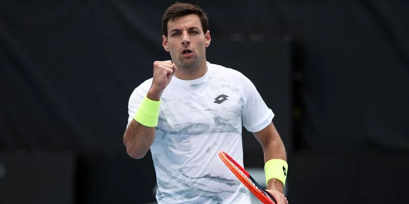 Сумит Нагал - Бернабе Сапата Мираллес