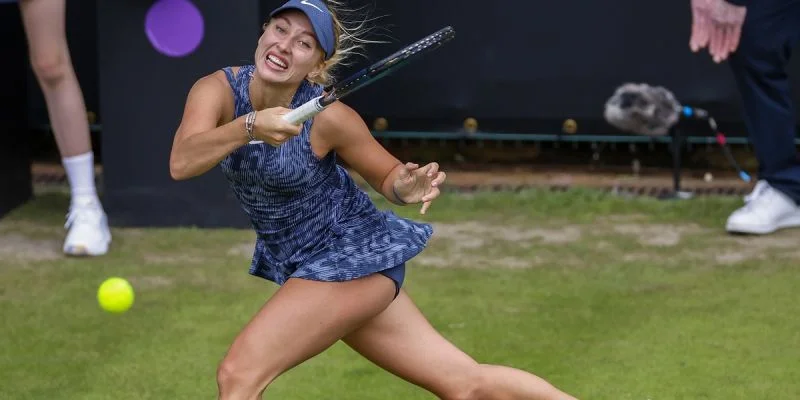 Анастасия Потапова - Лючия Бронцетти